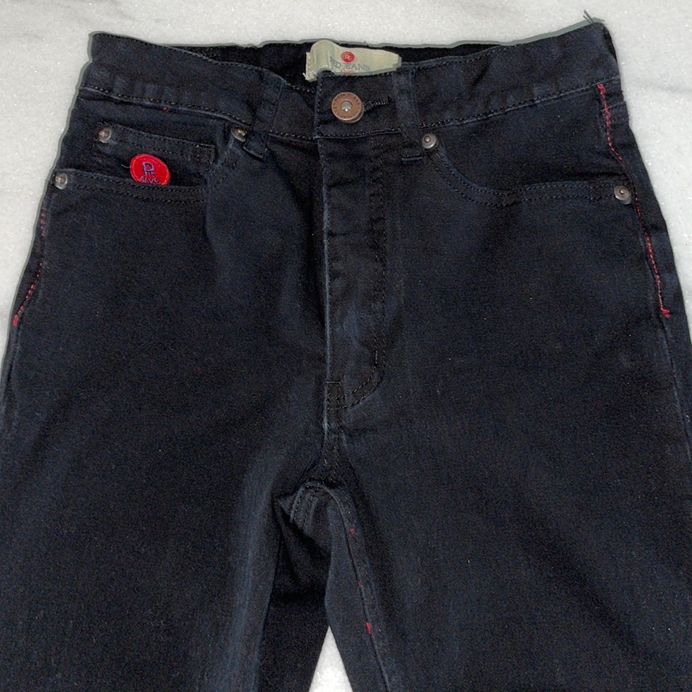 Black skinny jeans